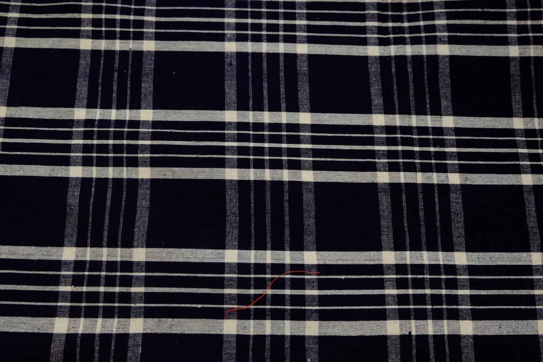 A002 Northern Graph: Black & White Check Tǔbù - 58.5cm Width - BUBBO