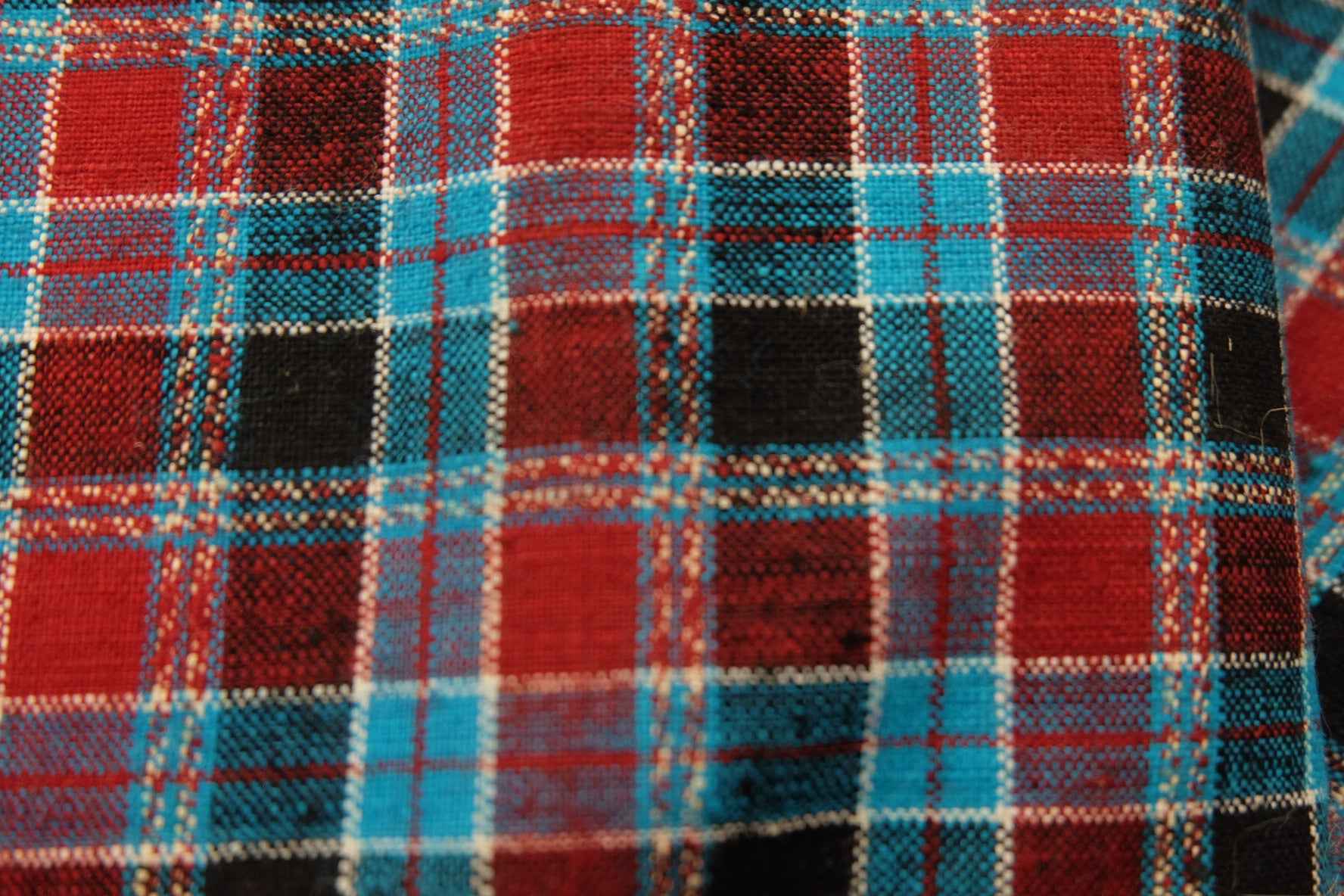 A006 Sky Grid: Northern Tǔbù in Scarlet & Azure - 51cm Width - BUBBO