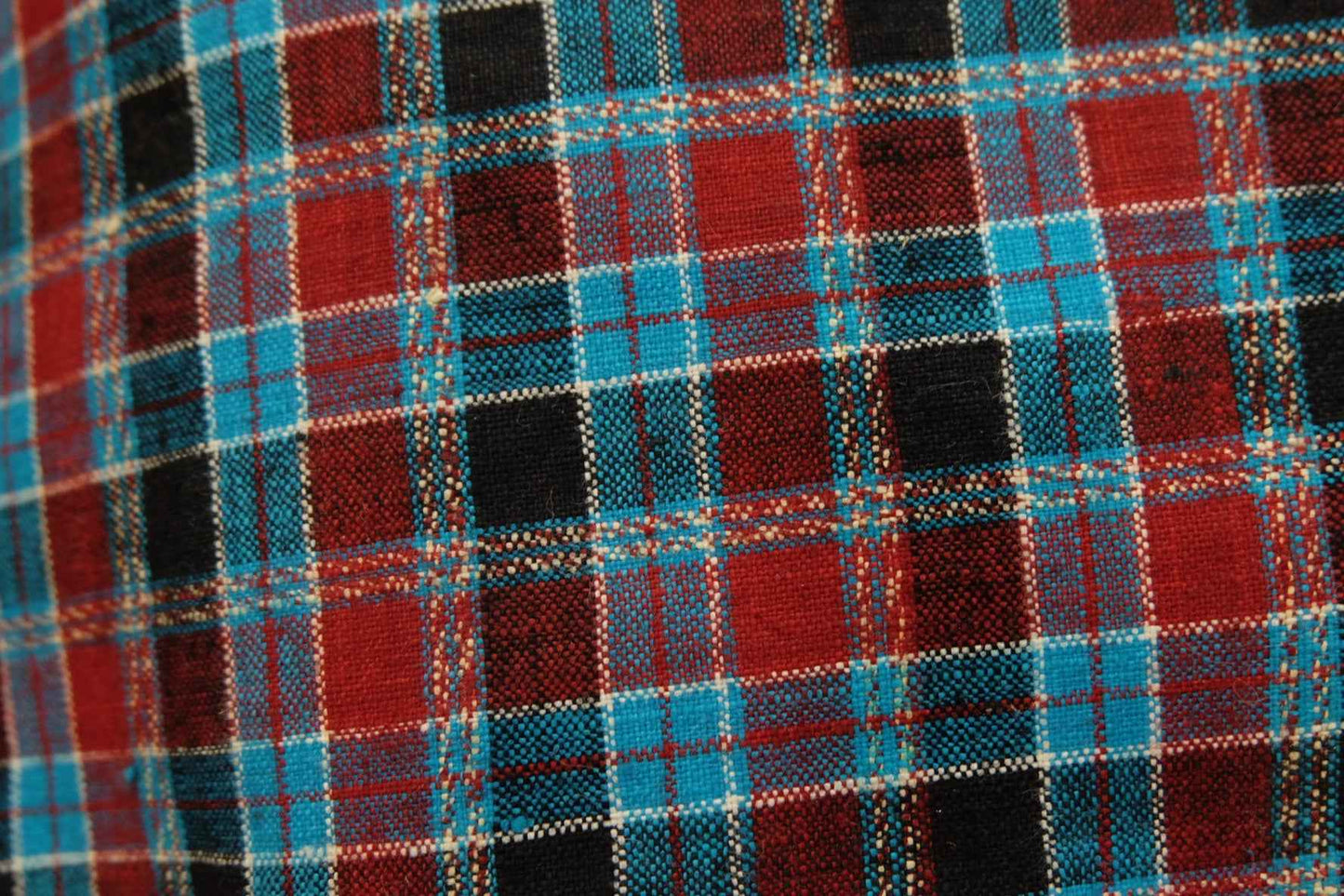 A006 Sky Grid: Northern Tǔbù in Scarlet & Azure - 51cm Width - BUBBO