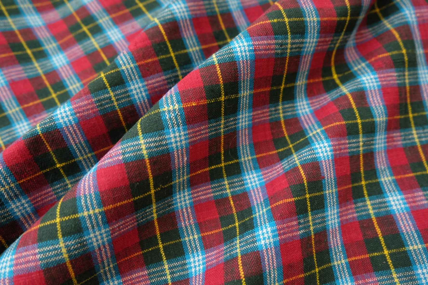A007 Royal Plaid: Northern Tǔbù in Emerald & Crimson - 55cm Width - BUBBO