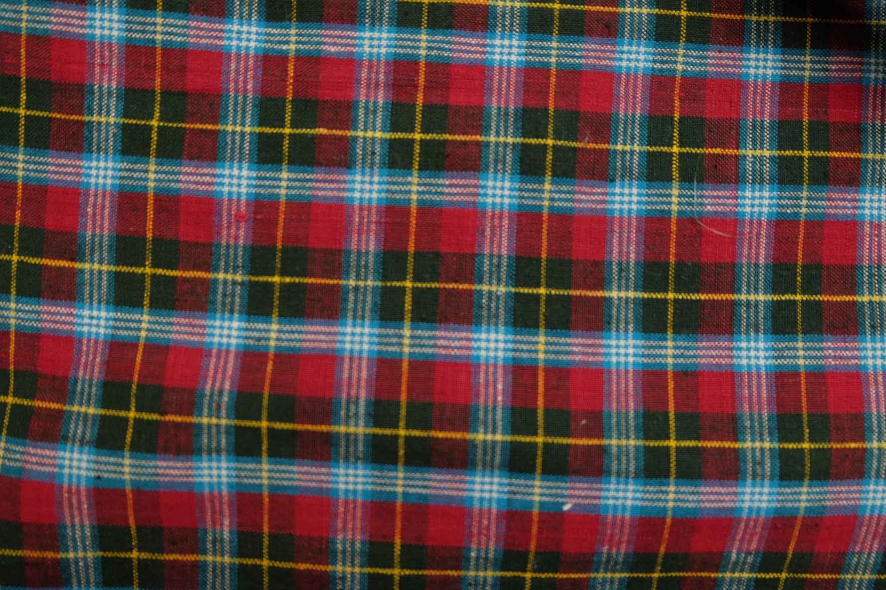 A007 Royal Plaid: Northern Tǔbù in Emerald & Crimson - 55cm Width - BUBBO