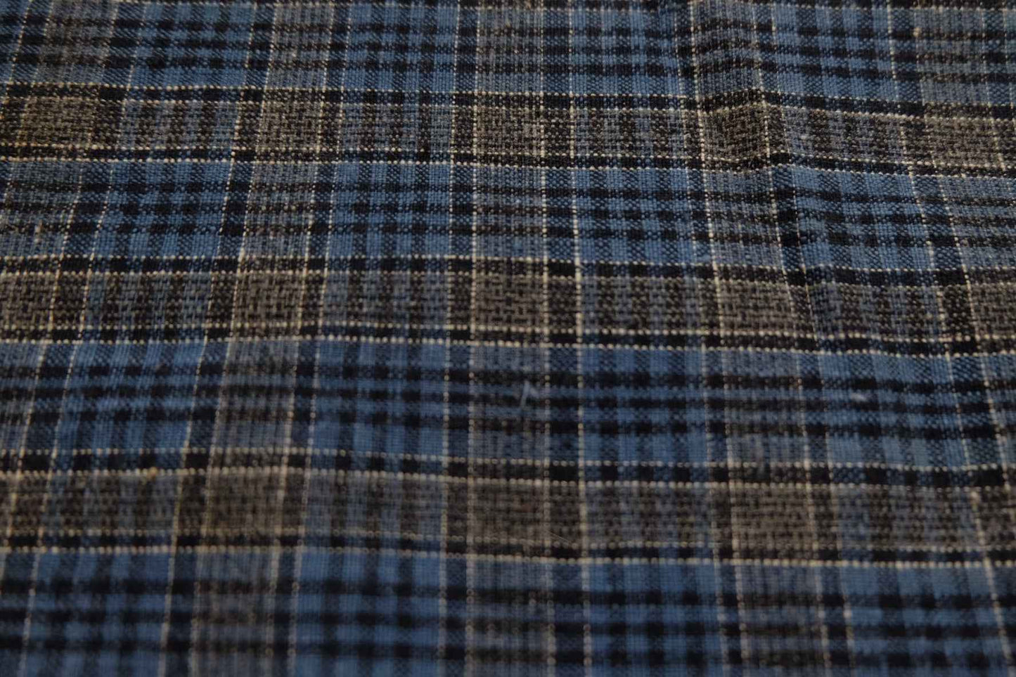 A014 Ash - Blue Check: Plant Ash Dyed Tǔbù with Special Loom's Head - 33cm Width - BUBBO