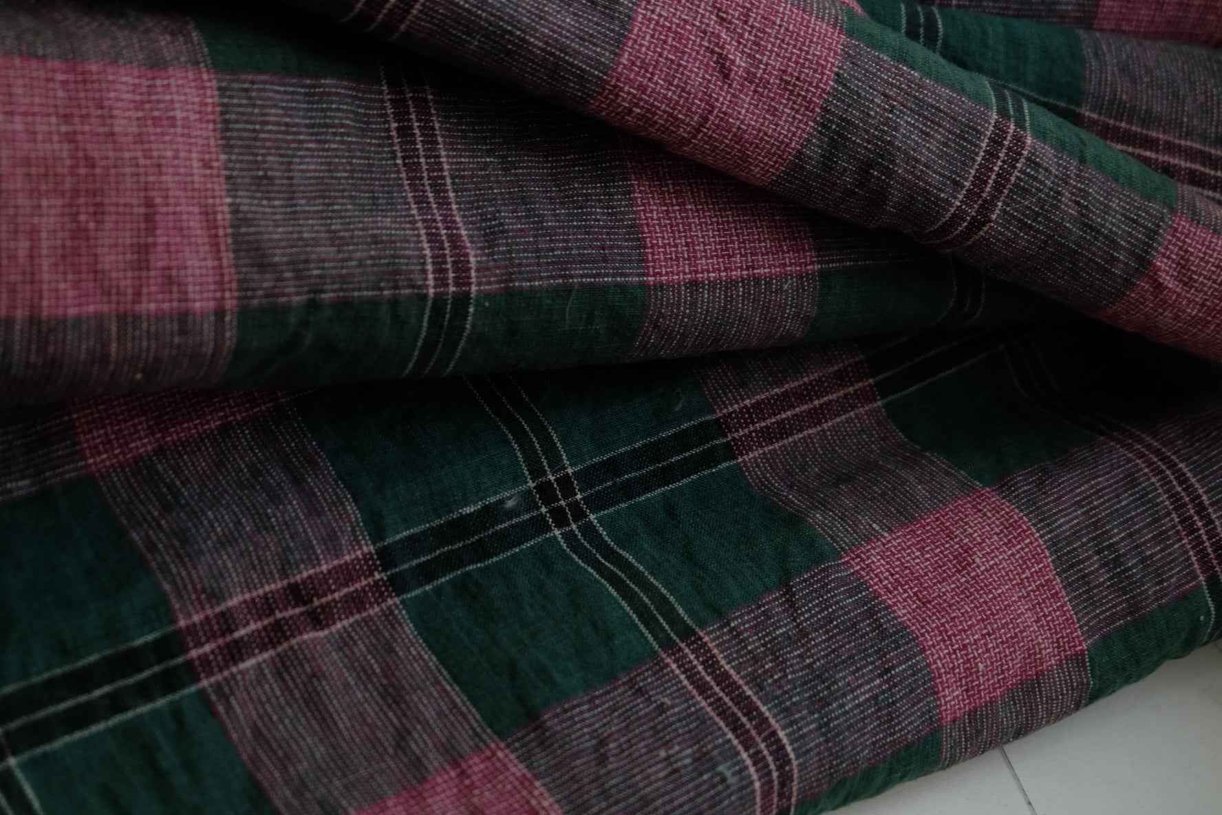 A030 Jade & Blossom: Southern Check Tǔbù in Forest Green & Vintage Pink - 42cm Width | Limited Collection - BUBBO