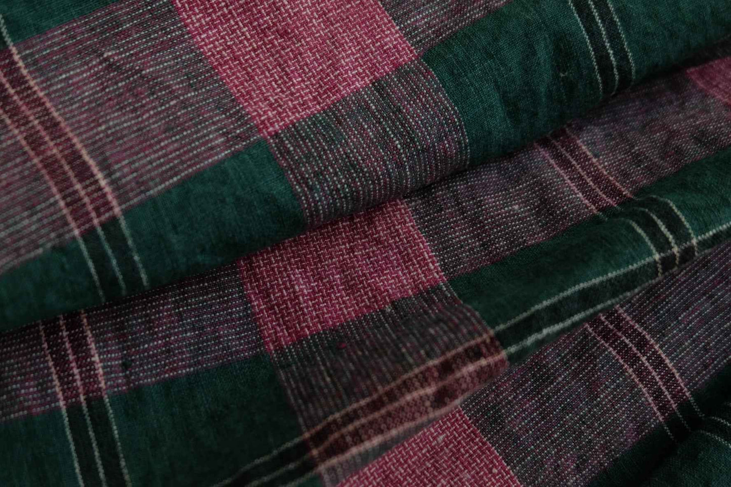 A030 Jade & Blossom: Southern Check Tǔbù in Forest Green & Vintage Pink - 42cm Width | Limited Collection - BUBBO