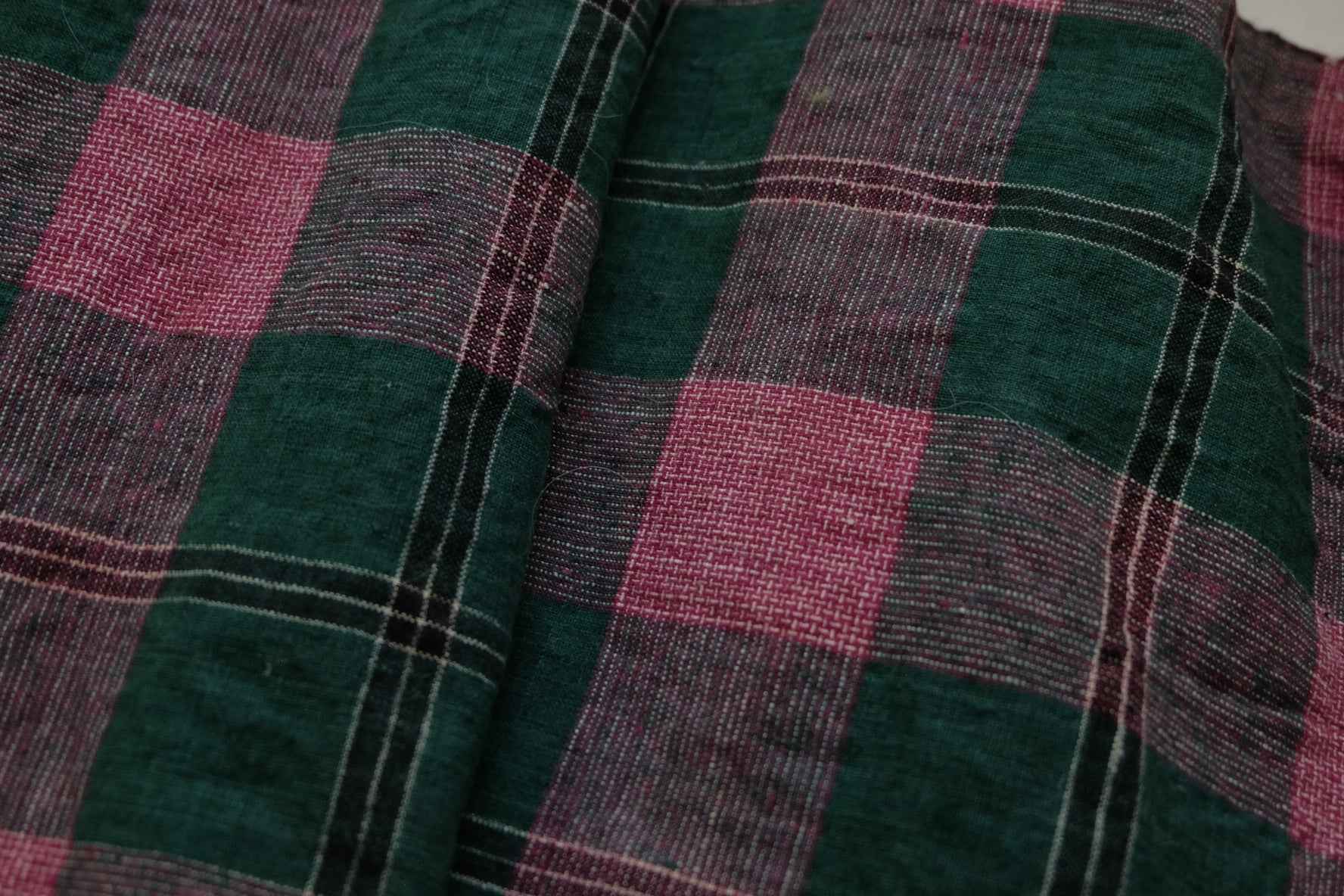 A030 Jade & Blossom: Southern Check Tǔbù in Forest Green & Vintage Pink - 42cm Width | Limited Collection - BUBBO