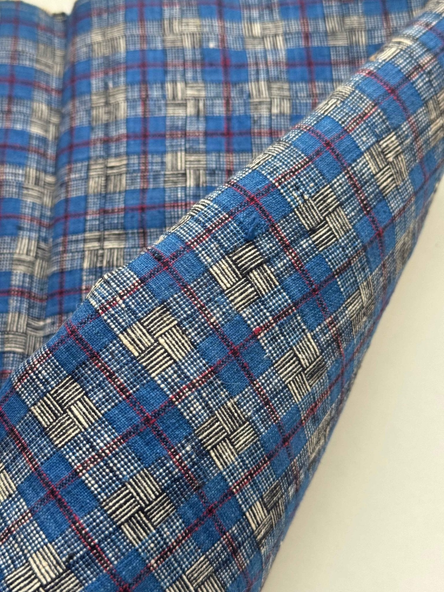 A036 Indigo Matrix: Southern Tǔbù with Crimson Grid & Reed Pattern - 30cm Width - BUBBO