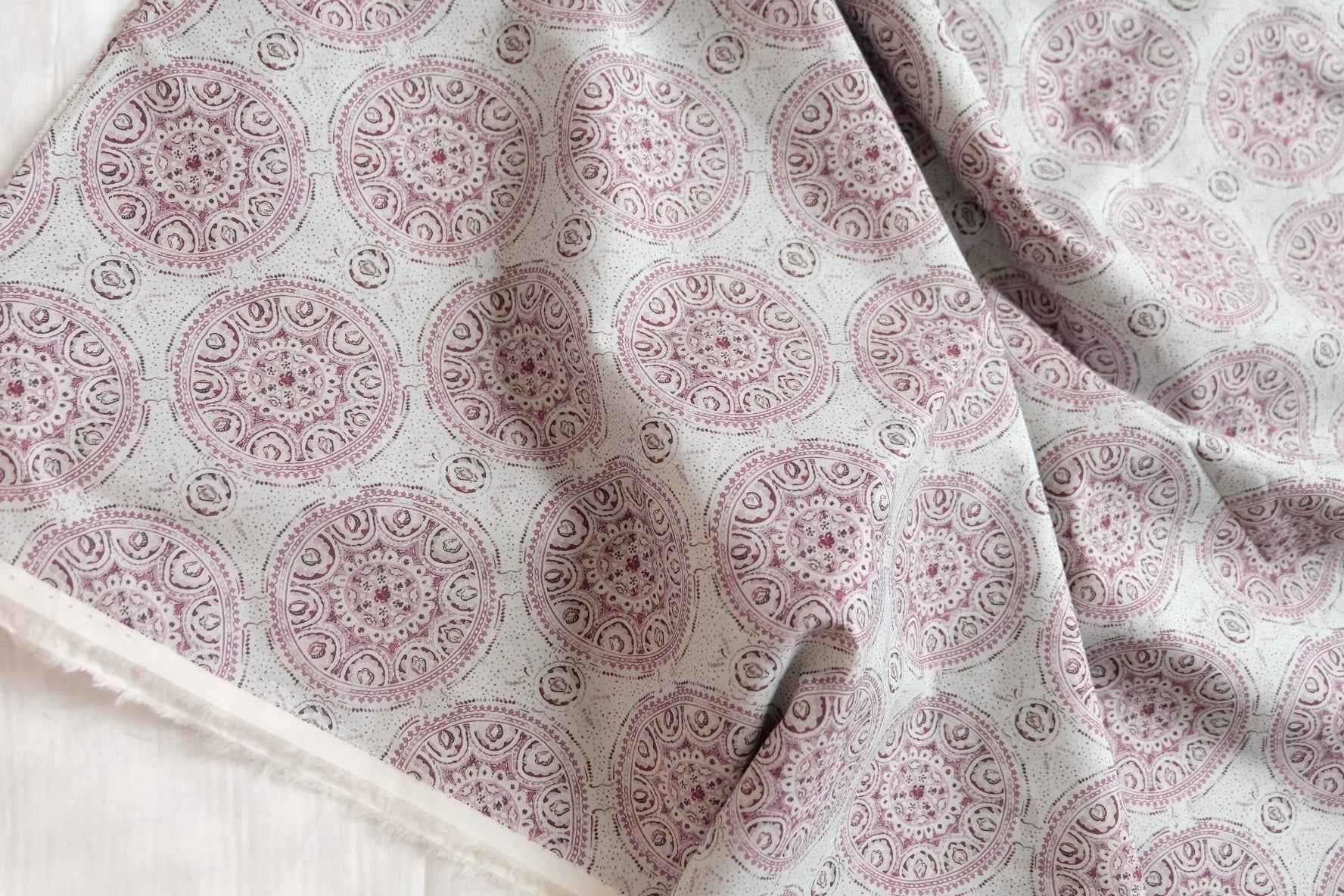 Antique Rose Medallion Cotton — 2.5 yd