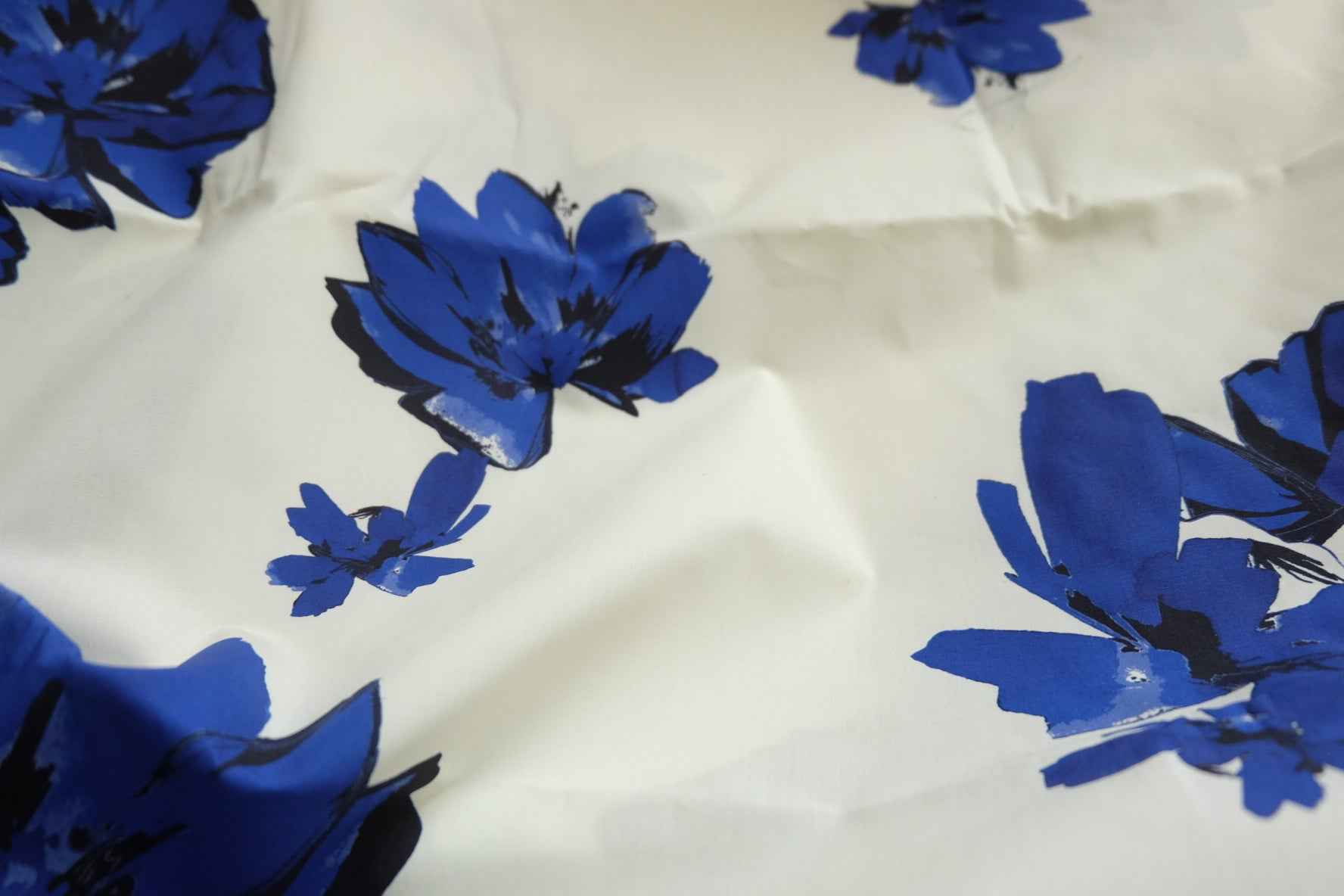 Australian Designer Deadstock Floral Cotton Poplin 3.3 Yards - BUBBO