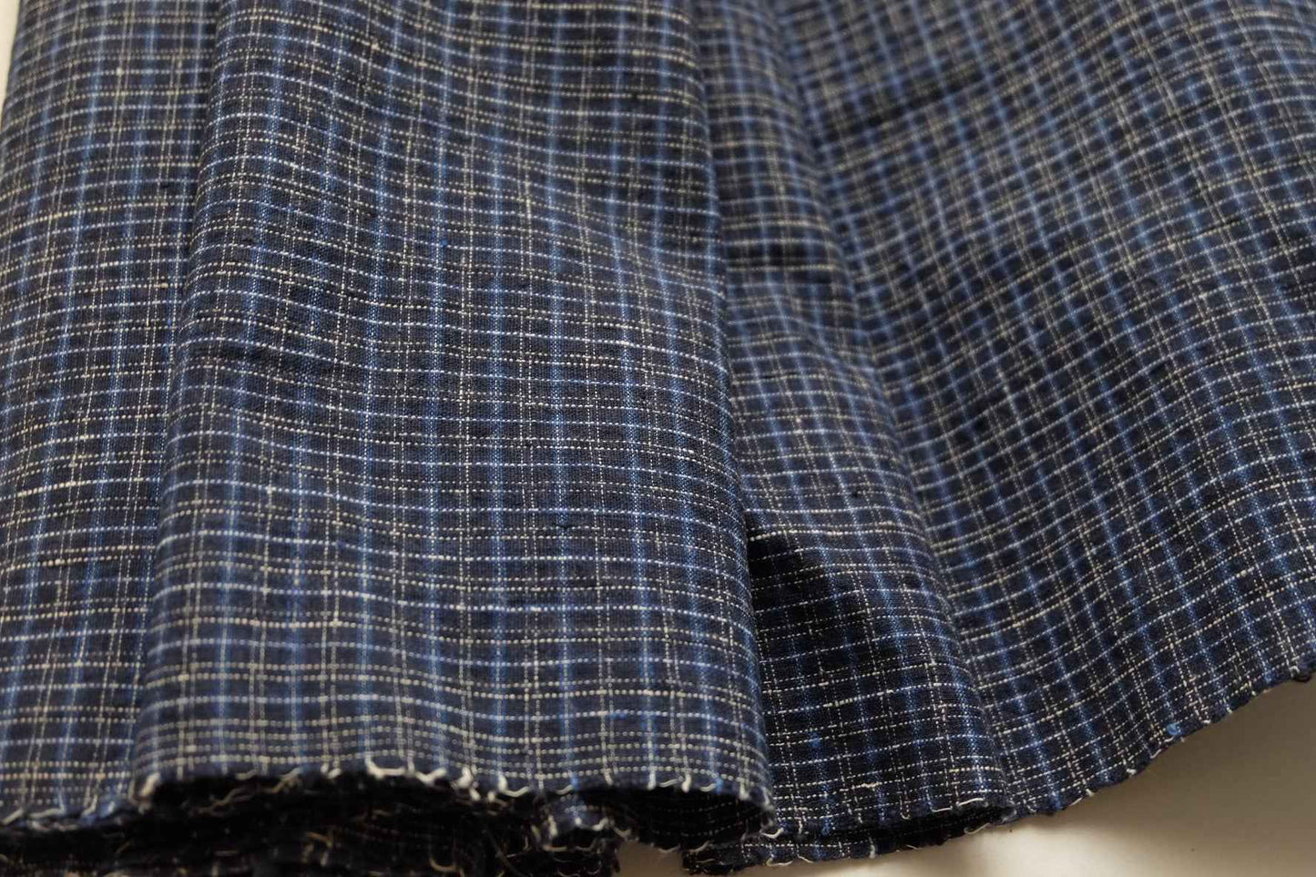 Black Tǔbù with Micro - Grid Pattern in White & Blue - 35cm Wide Vintage Fabric - BUBBO