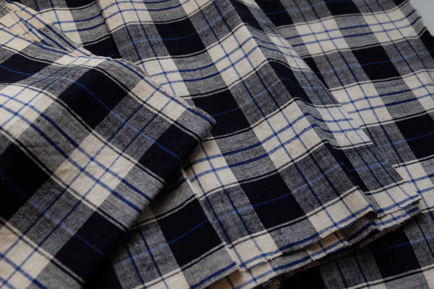 Blue - Accented Graph Check Tǔbù - Vintage Grid Pattern Fabric - BUBBO