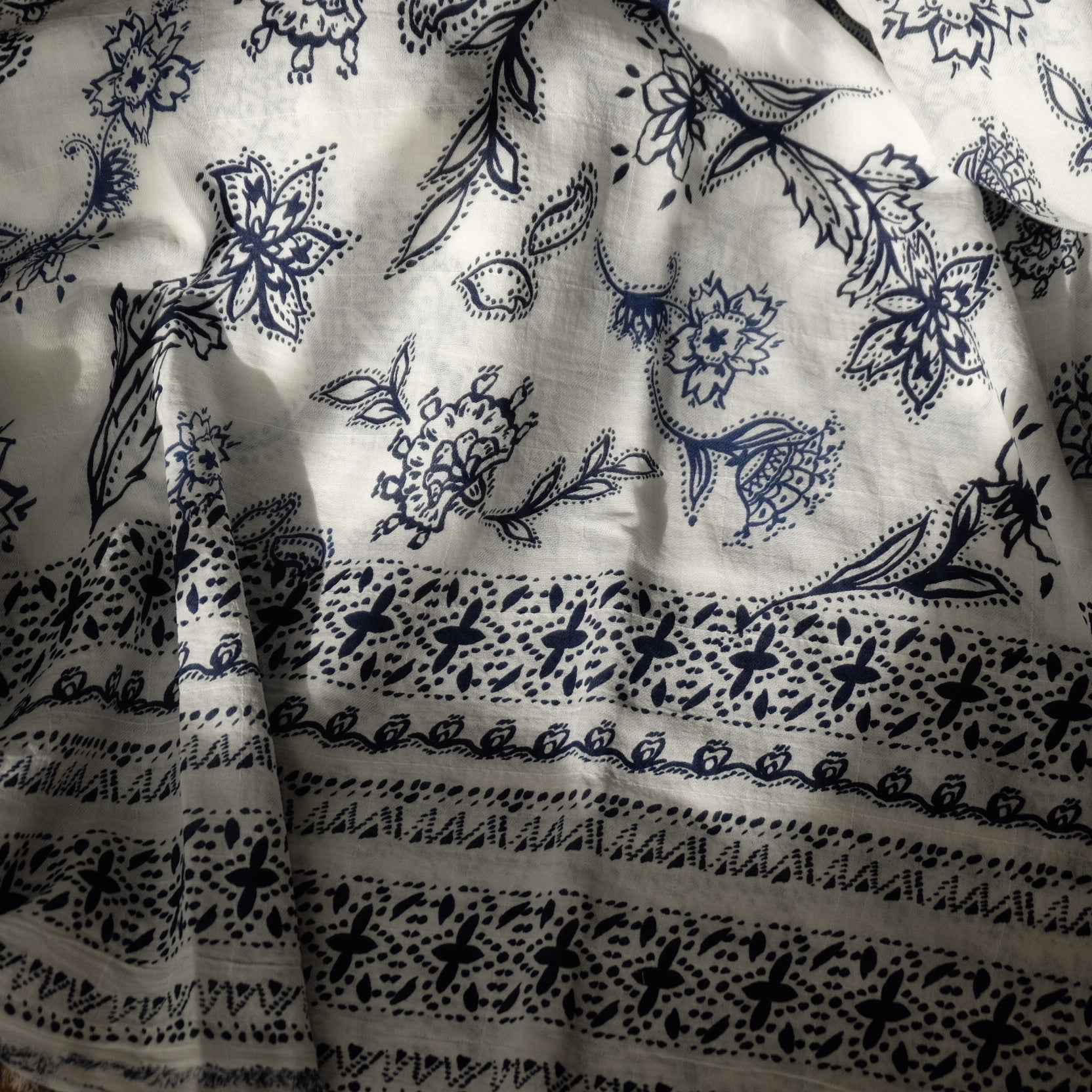 Blue Border Floral Cotton Voile Fabric — 3.28 Yards