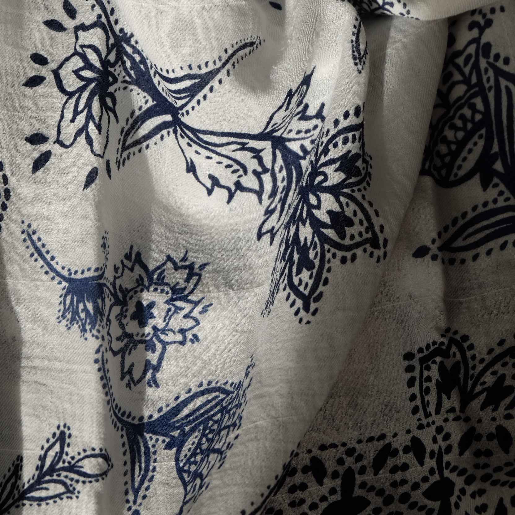 Blue Border Floral Cotton Voile Fabric — 3.28 Yards