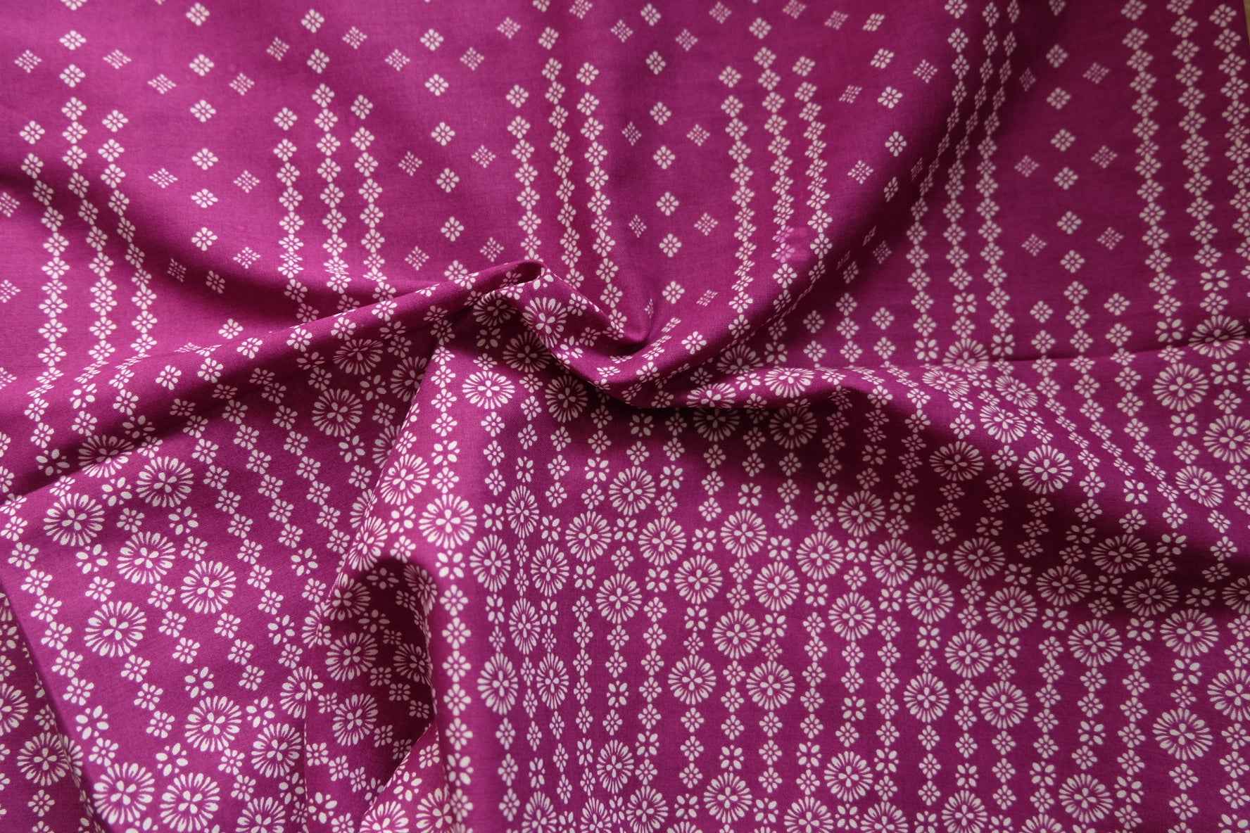 Border Print Cotton Fabric – Structured | 1.75 yds Cut - BUBBO