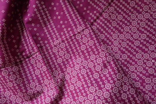 Border Print Cotton Fabric – Structured | 1.75 yds Cut - BUBBO