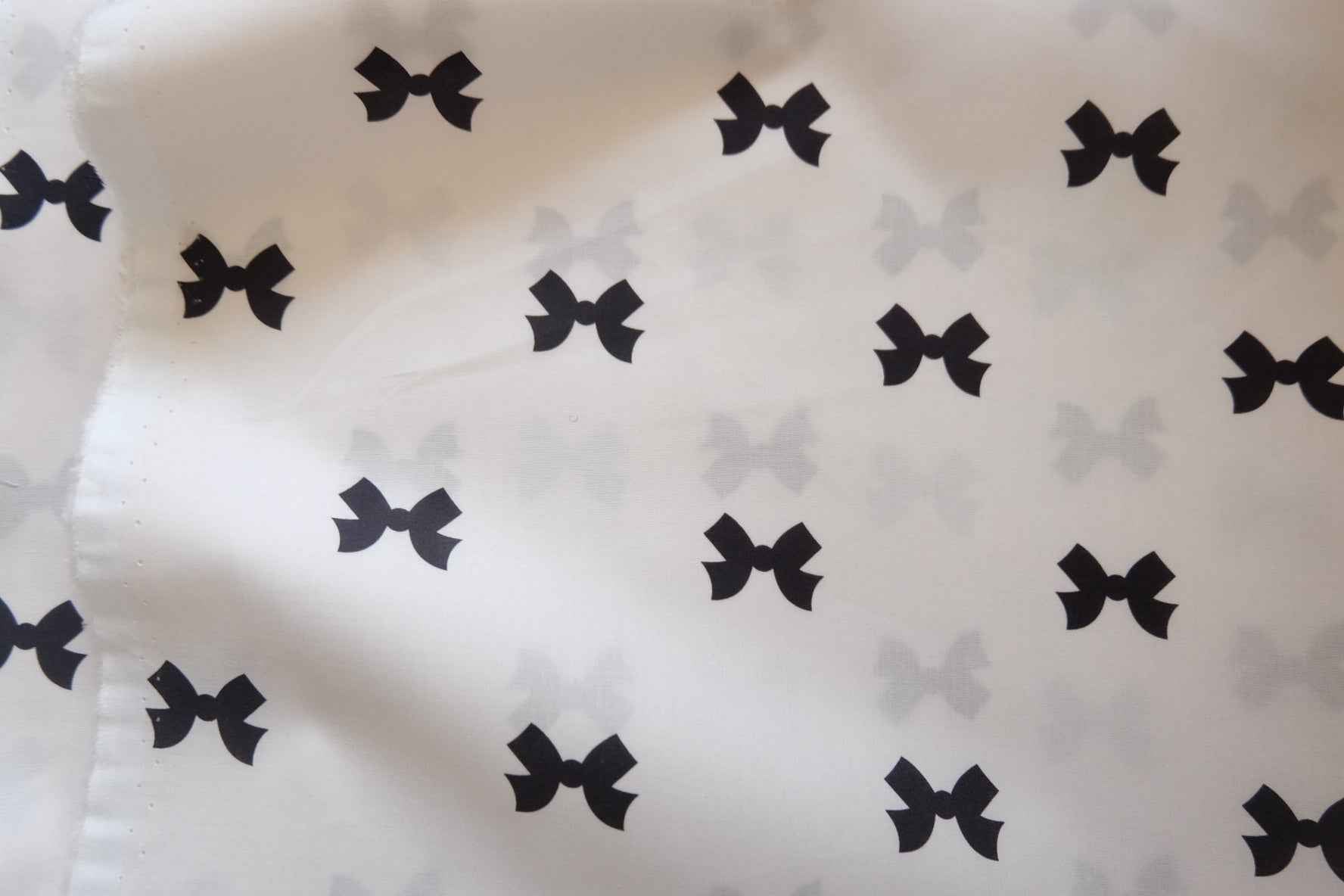 Bow Print Cotton Poplin Fabric – White with Black Mini Bows – Lightweight – 57” Wide – Approx. 4.4 Yards Available - BUBBO