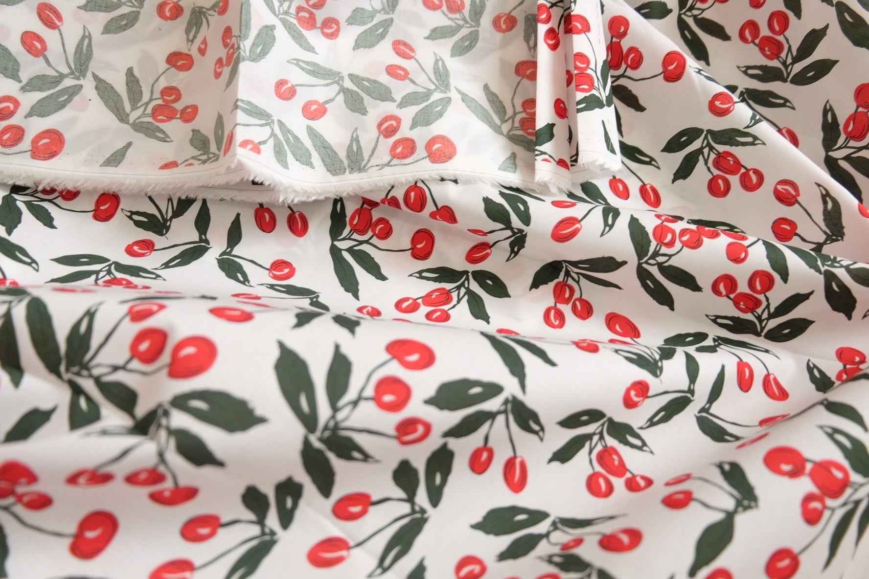 Cherry Vine Cotton Poplin – Lightweight Printed Deadstock (2.18 yards)