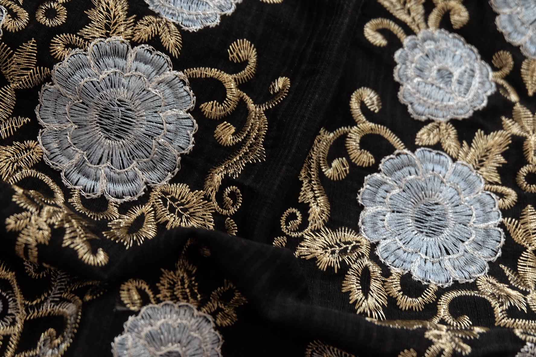 Double - Border Floral Embroidered Tencel - Cotton Fabric - 2 yds - BUBBO