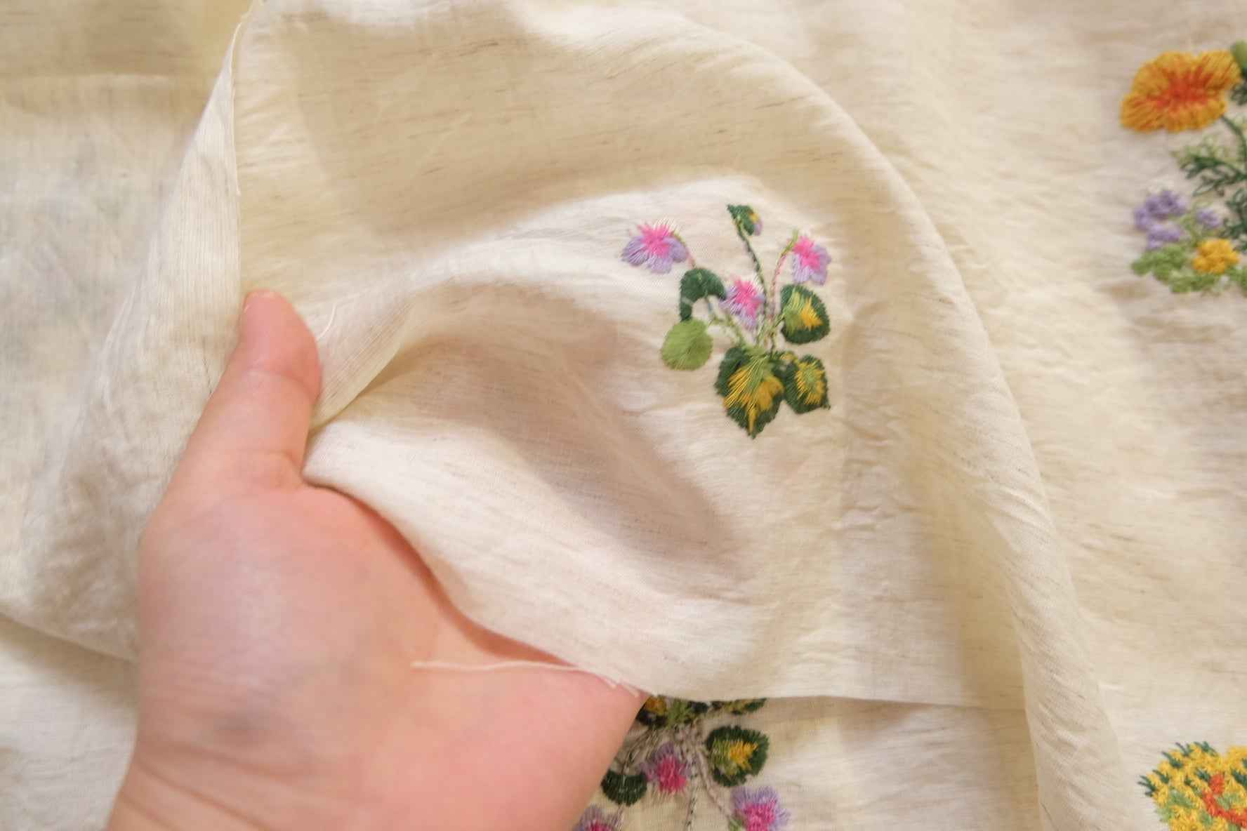 Embroidered TENCEL™ Linen Fabric – Lightweight Floral Dressmaking Fabric (2.19 yd)