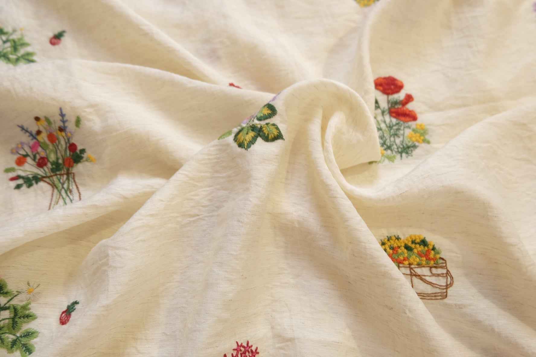 Embroidered TENCEL™ Linen Fabric – Lightweight Floral Dressmaking Fabric (2.19 yd)