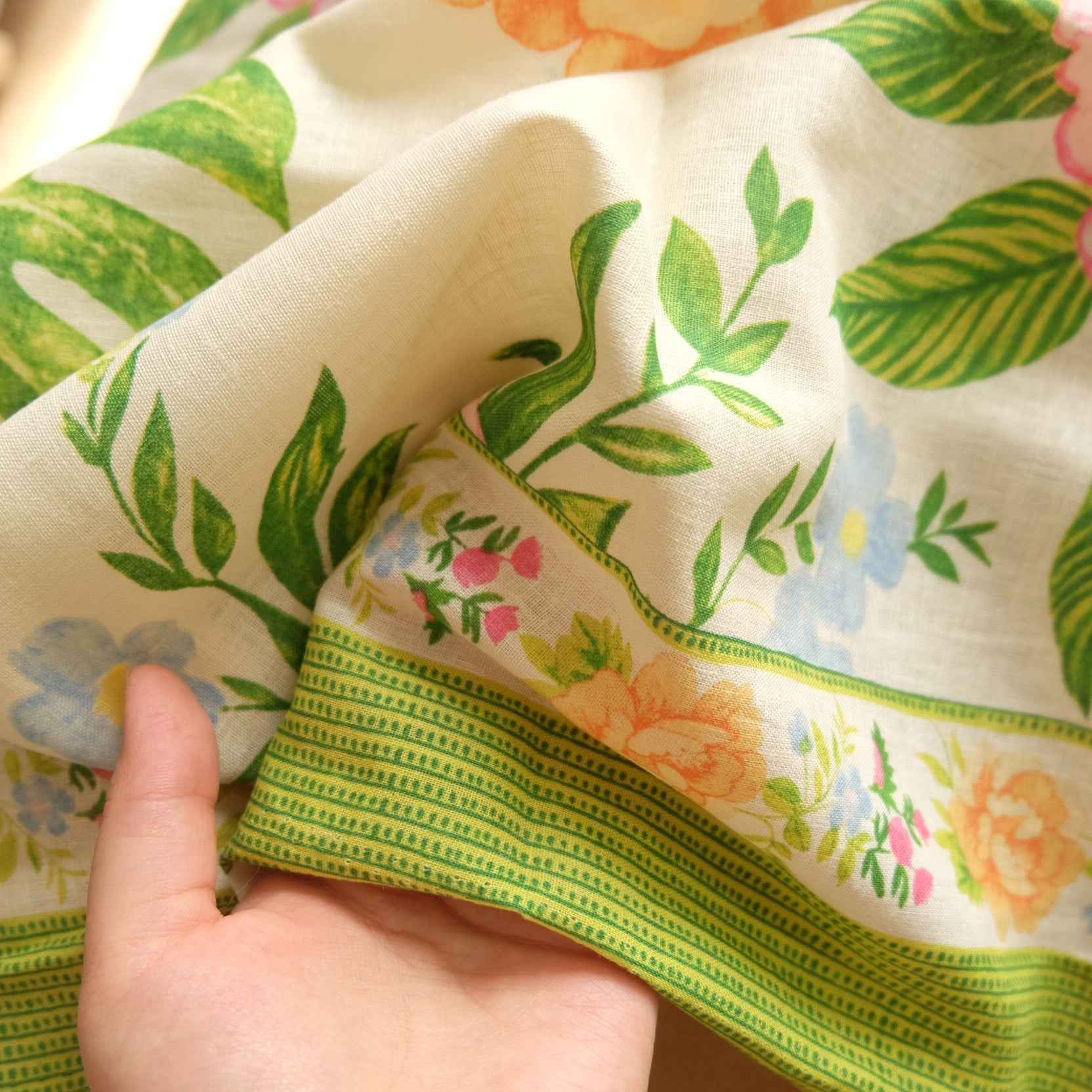 Garden Rose Border Cotton Linen Fabric — 3.28 Yards