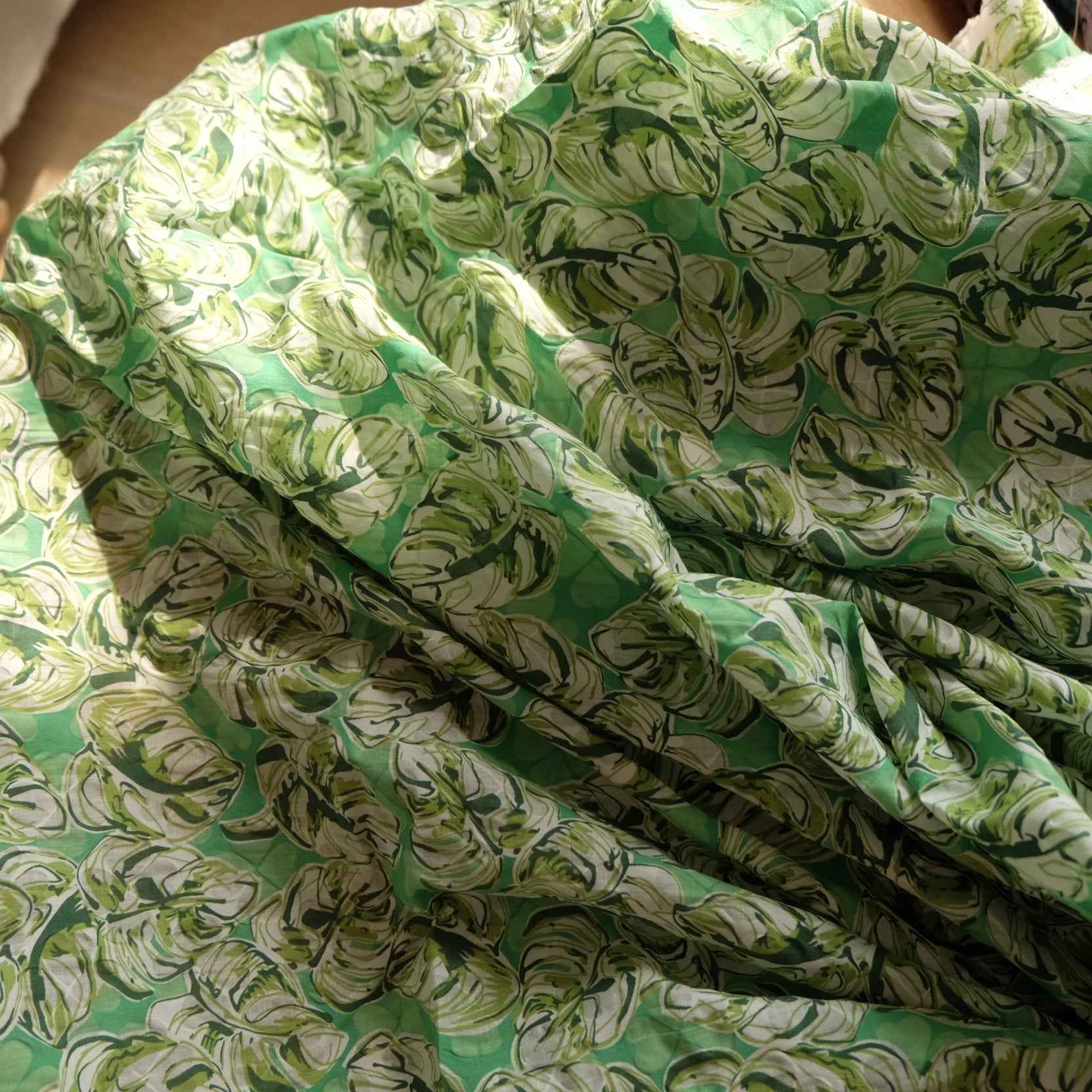 Green Textured Cotton – Lightweight Skirt & Shirt Fabric with Soft Volume (2.19 yds)