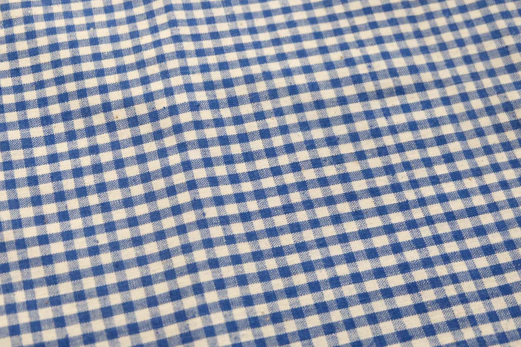 Indigo Gingham Tǔbù - 37cm Wide Vintage Check Fabric - BUBBO