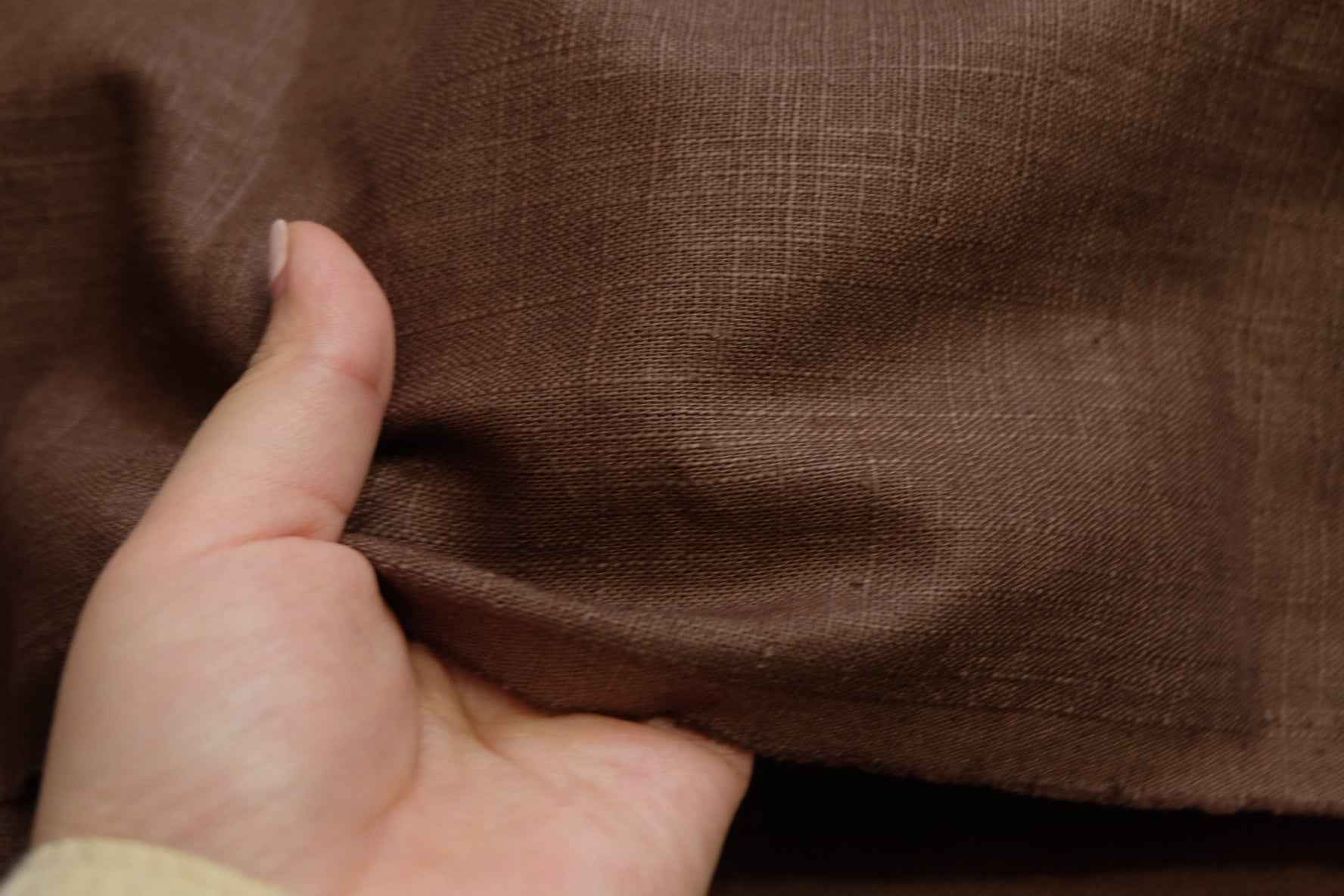 Italian 21 - Count Pure Linen – Midweight Apparel Linen | 2.2 Yards - BUBBO