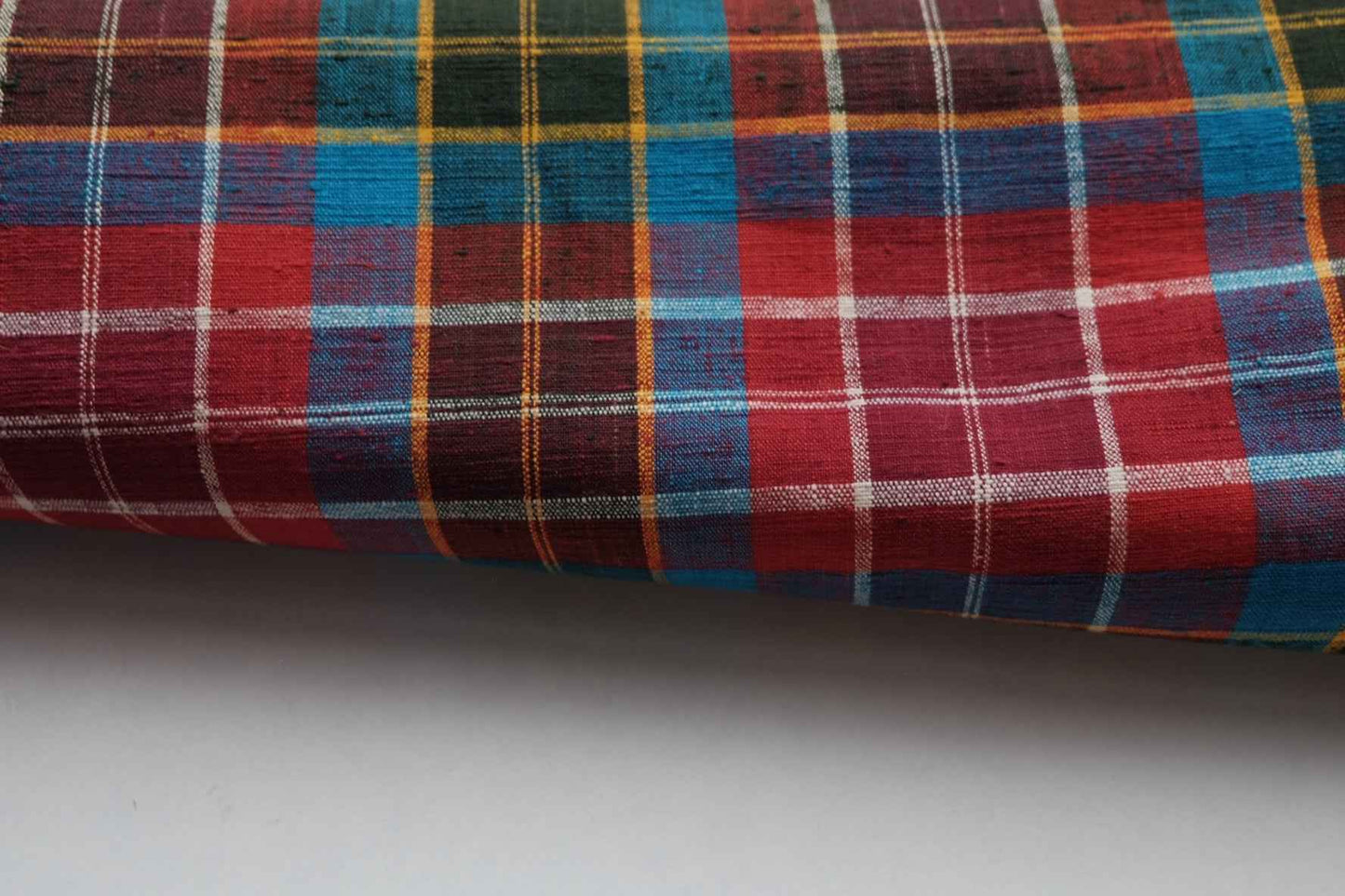 Multi - Color Northern Check Tǔbù - 50cm Width - BUBBO