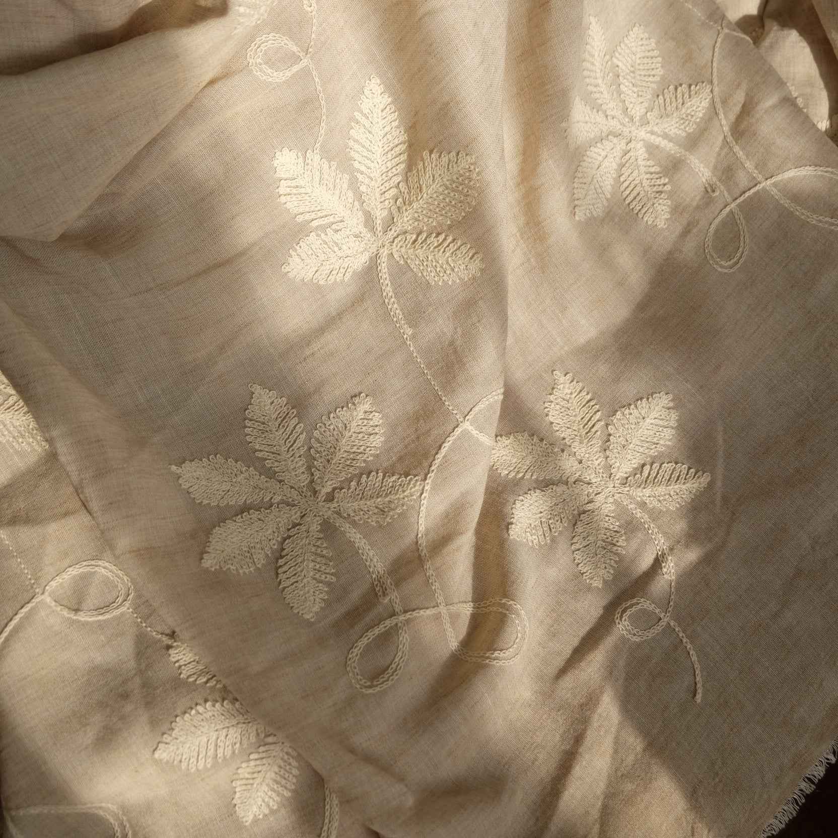 Natural Tencel Linen Fabric – Soft Drapey Fabric for Dresses, Tops & Trousers (2.19 yds)