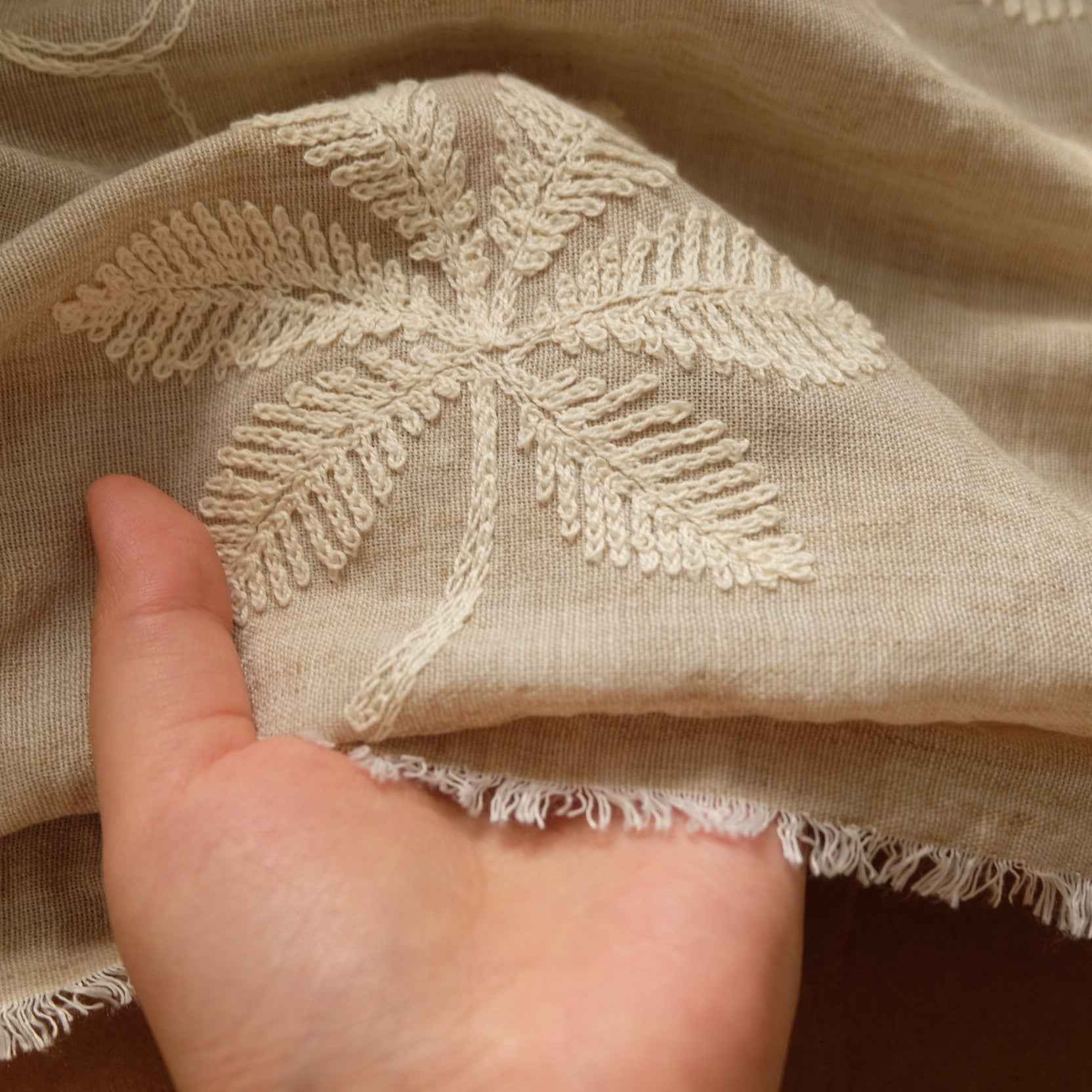 Natural Tencel Linen Fabric – Soft Drapey Fabric for Dresses, Tops & Trousers (2.19 yds)