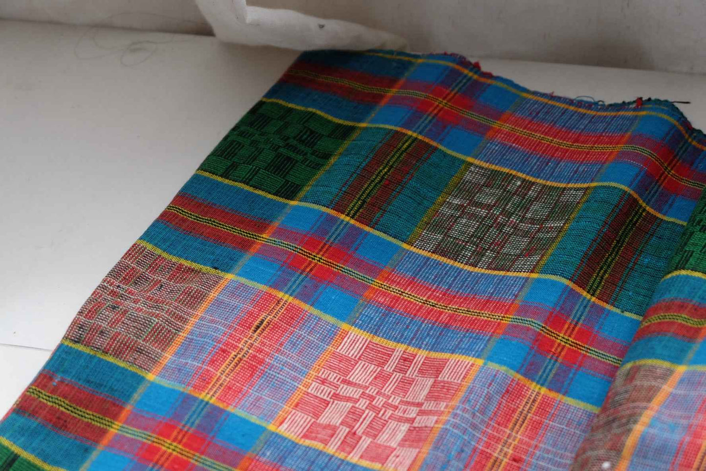 Northern Tǔbù: 'Four - Harness' Loom Weave - Bold & Vibrant - BUBBO