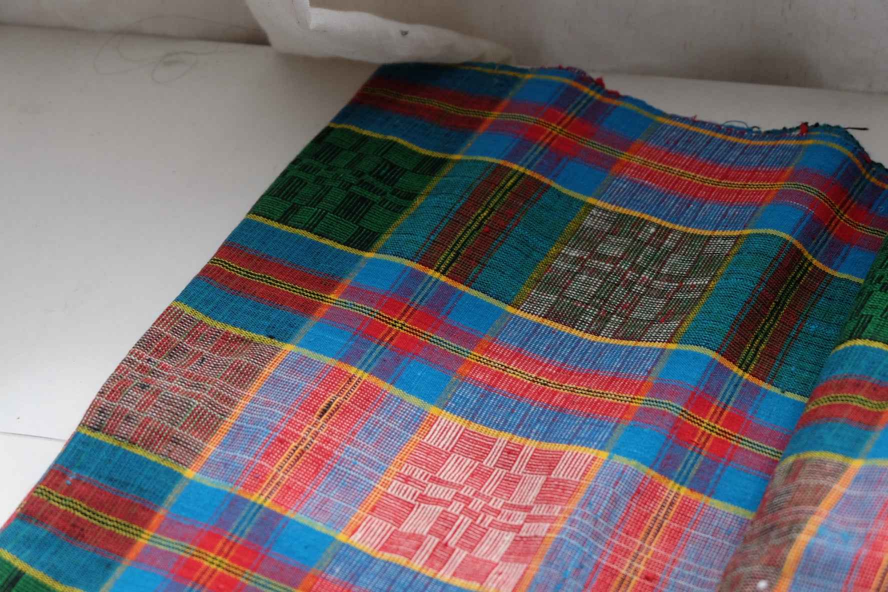 Northern Tǔbù: 'Four - Harness' Loom Weave - Bold & Vibrant - BUBBO