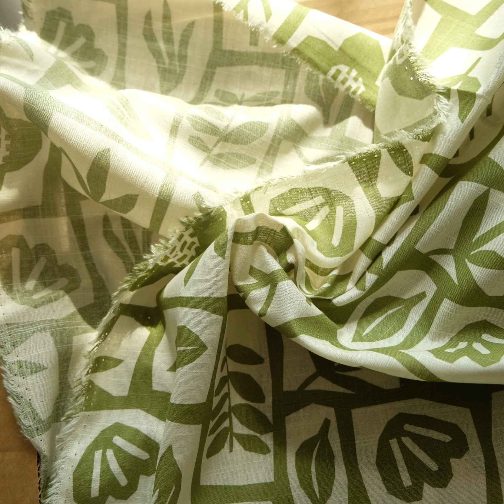 Olive Geometric Linen-Cotton – Structured Fabric for Skirts & Sets (3.28 yds)