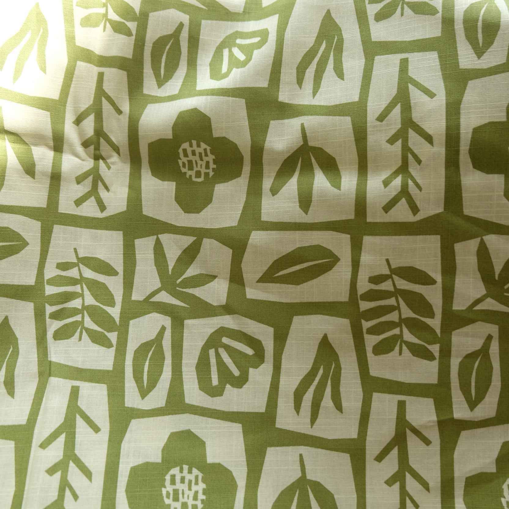 Olive Geometric Linen-Cotton – Structured Fabric for Skirts & Sets (3.28 yds)