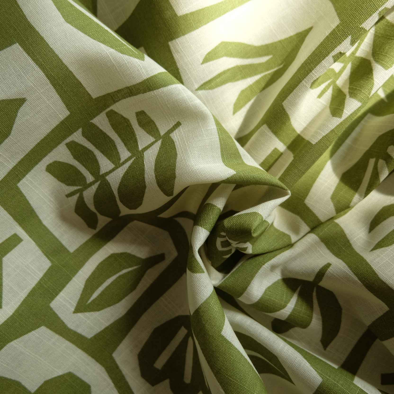 Olive Geometric Linen-Cotton – Structured Fabric for Skirts & Sets (3.28 yds)