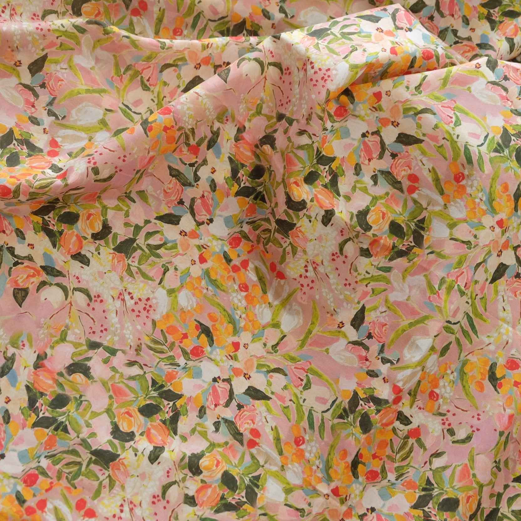 Painterly Floral 60s Cotton Fabric – Lightweight High-Count Dress Cotton (2.19 yds)