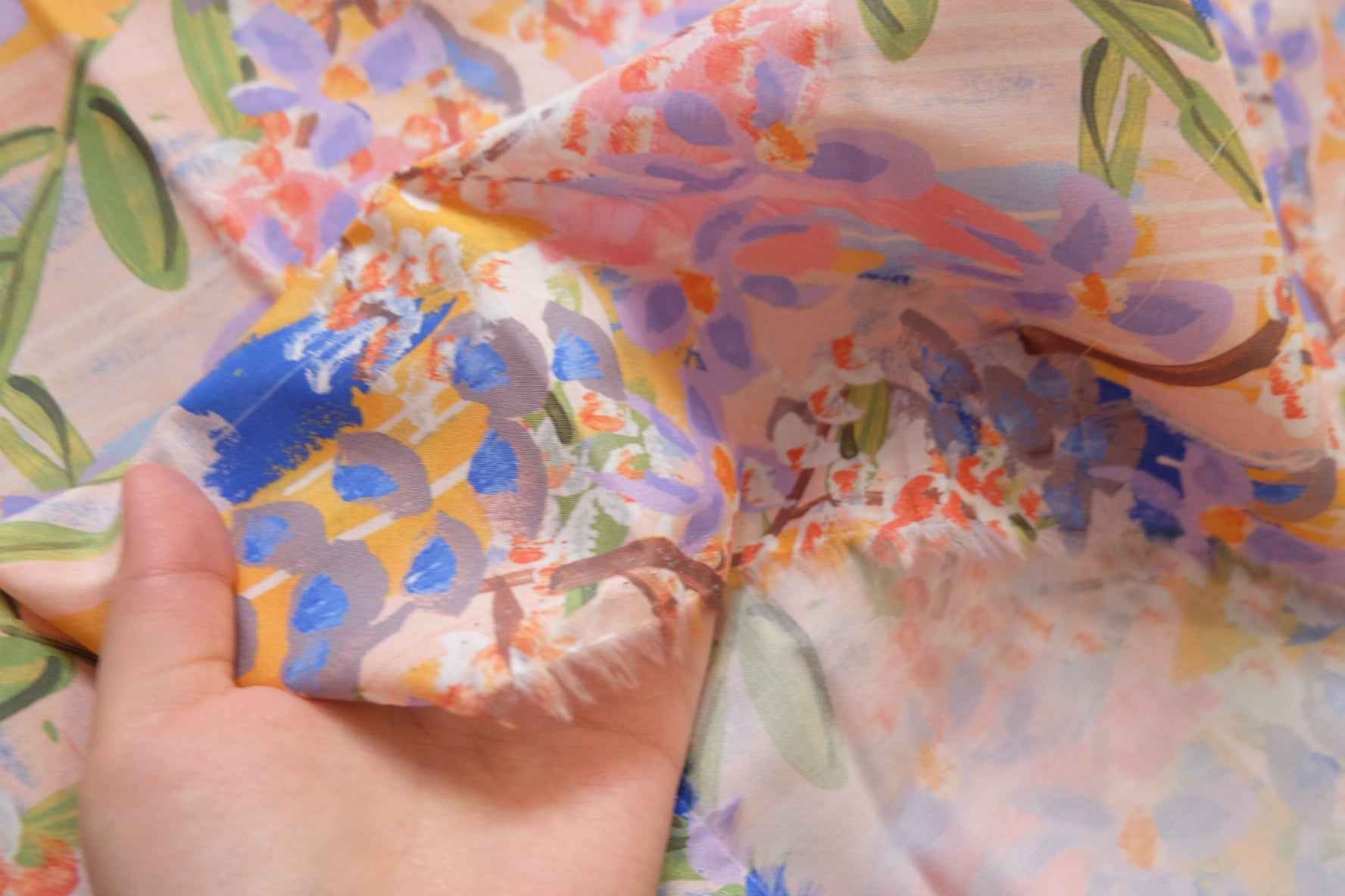 Painterly Floral Cotton Poplin – Soft Abstract Garden | 3.28 yds Cut