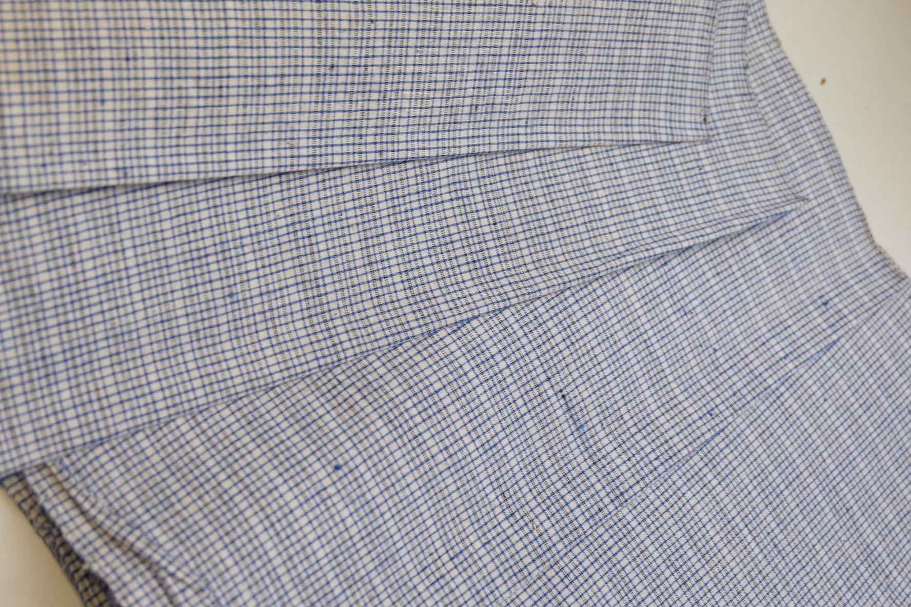 Petite Check: White - Based Small Grid Tǔbù - 35cm Width - BUBBO