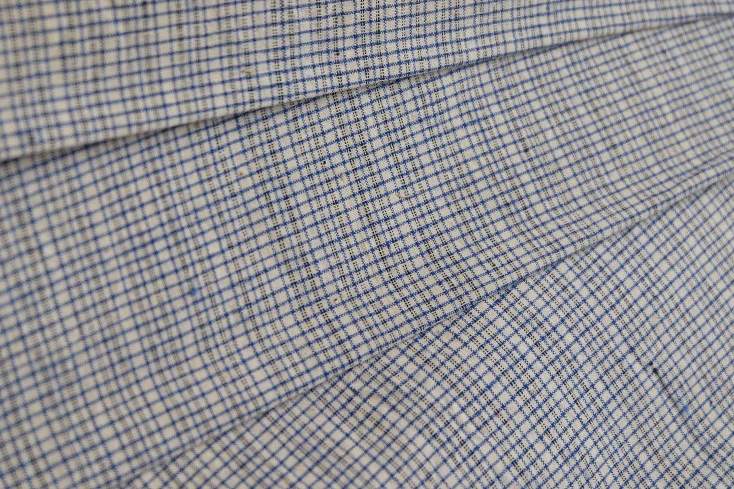 Petite Check: White - Based Small Grid Tǔbù - 35cm Width - BUBBO