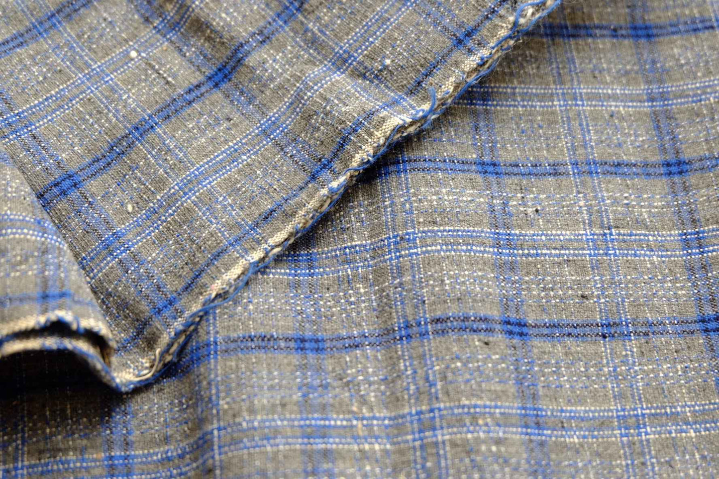 Plant Ash Check Tǔbù - Natural Patina & Character | 31cm Width (Priced for Character) - BUBBO