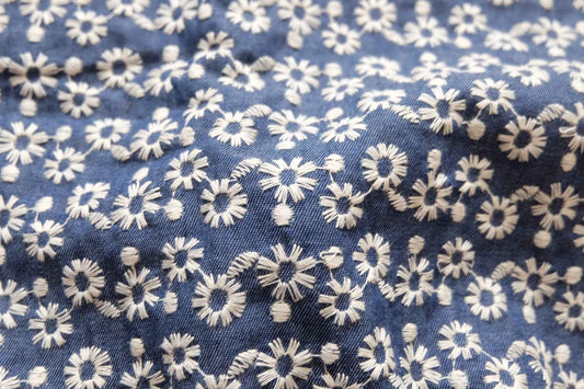 Ralph Lauren Deadstock – Embroidered Floral Soft Denim | 2.2 Yards