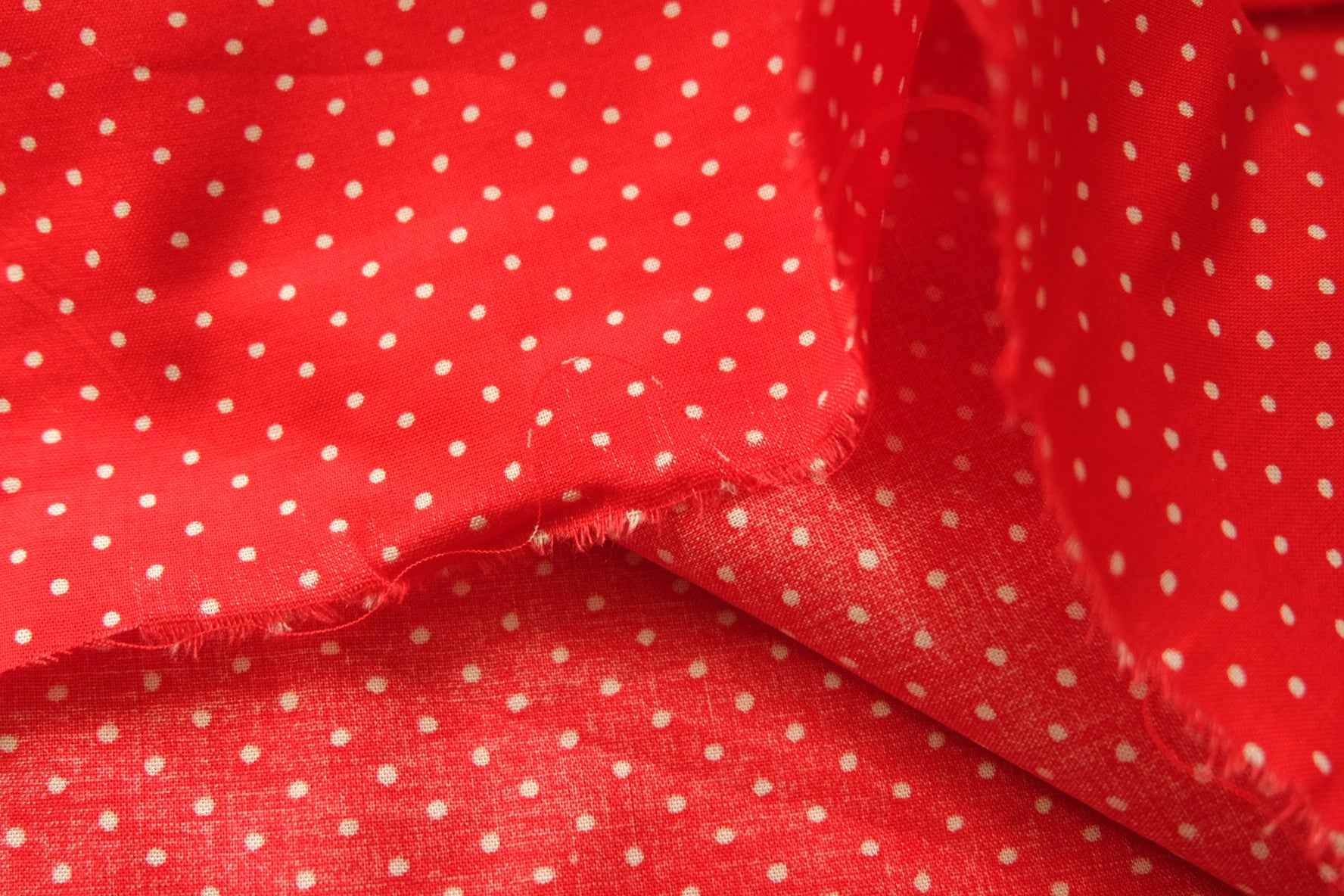 Red Polka Dot Lightweight Cotton Fabric – 1.6 Yards Cut - BUBBO