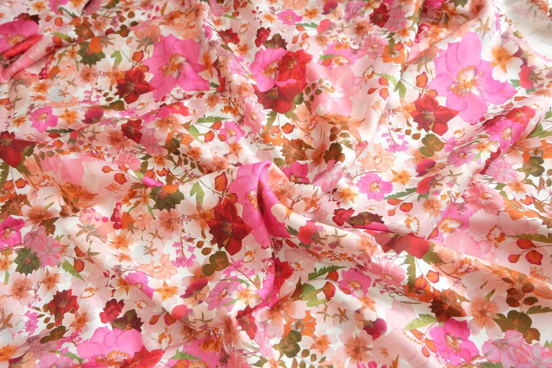 Romantic Floral Silk-Look Twill Fabric – Drapey Satin Finish (3.28 yards)