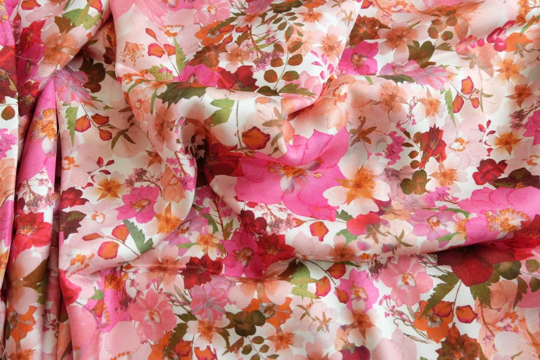 Romantic Floral Silk-Look Twill Fabric – Drapey Satin Finish (3.28 yards)