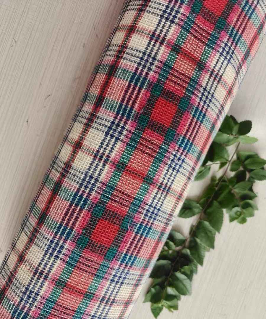 "Scarlet Grid" Waffle Weave Tǔbù - Textured Heritage Scarfing Cloth