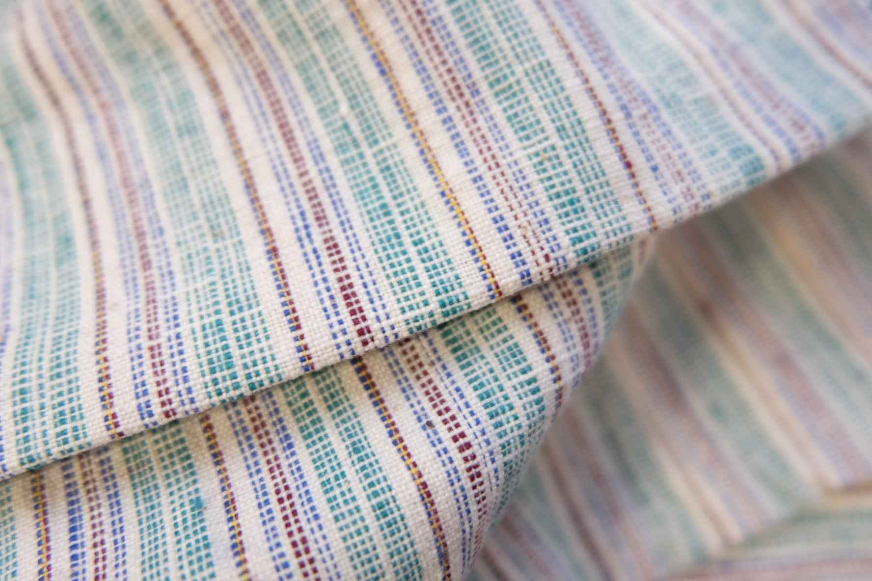 Southern Tǔbù: 'Botanical Weave' Woven Stripe - BUBBO