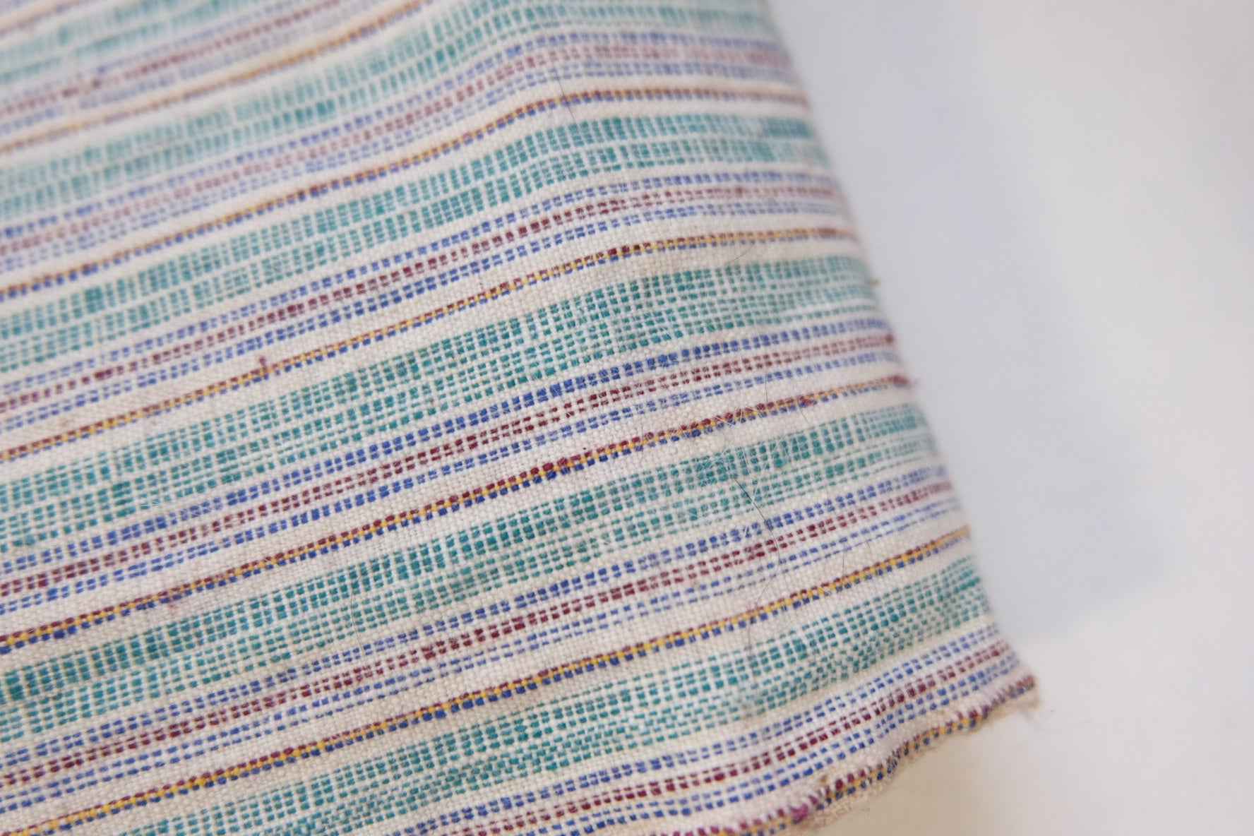 Southern Tǔbù: 'Botanical Weave' Woven Stripe - BUBBO