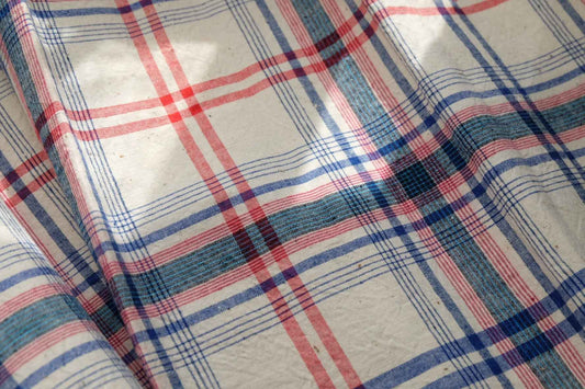 Southern Tǔbù: 'Forest Bloom' Plaid - Hand - Spun Yarn - BUBBO