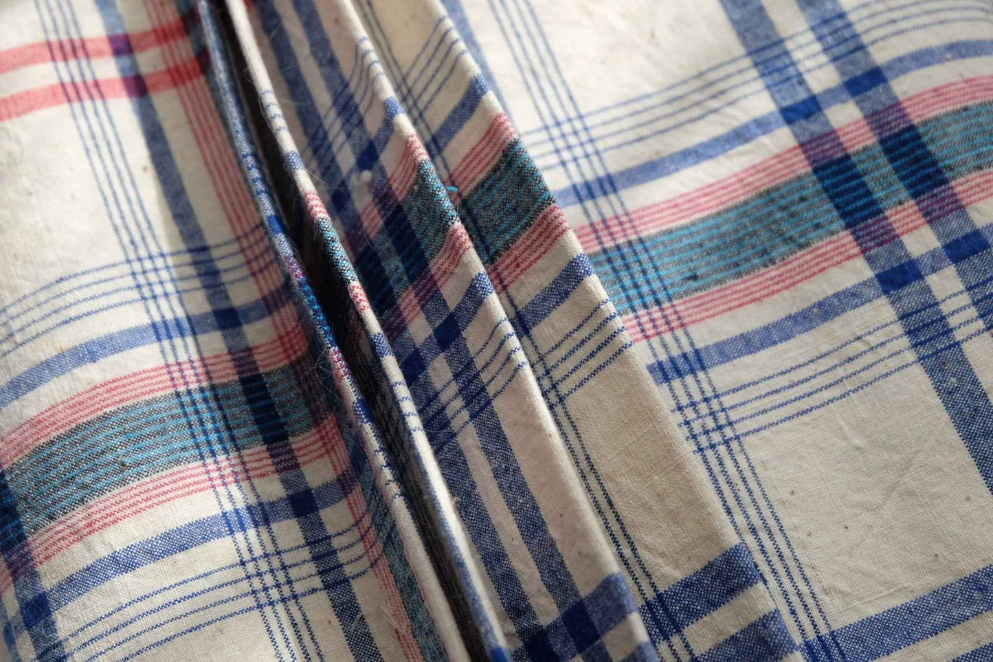 Southern Tǔbù: 'Forest Bloom' Plaid - Hand - Spun Yarn - BUBBO