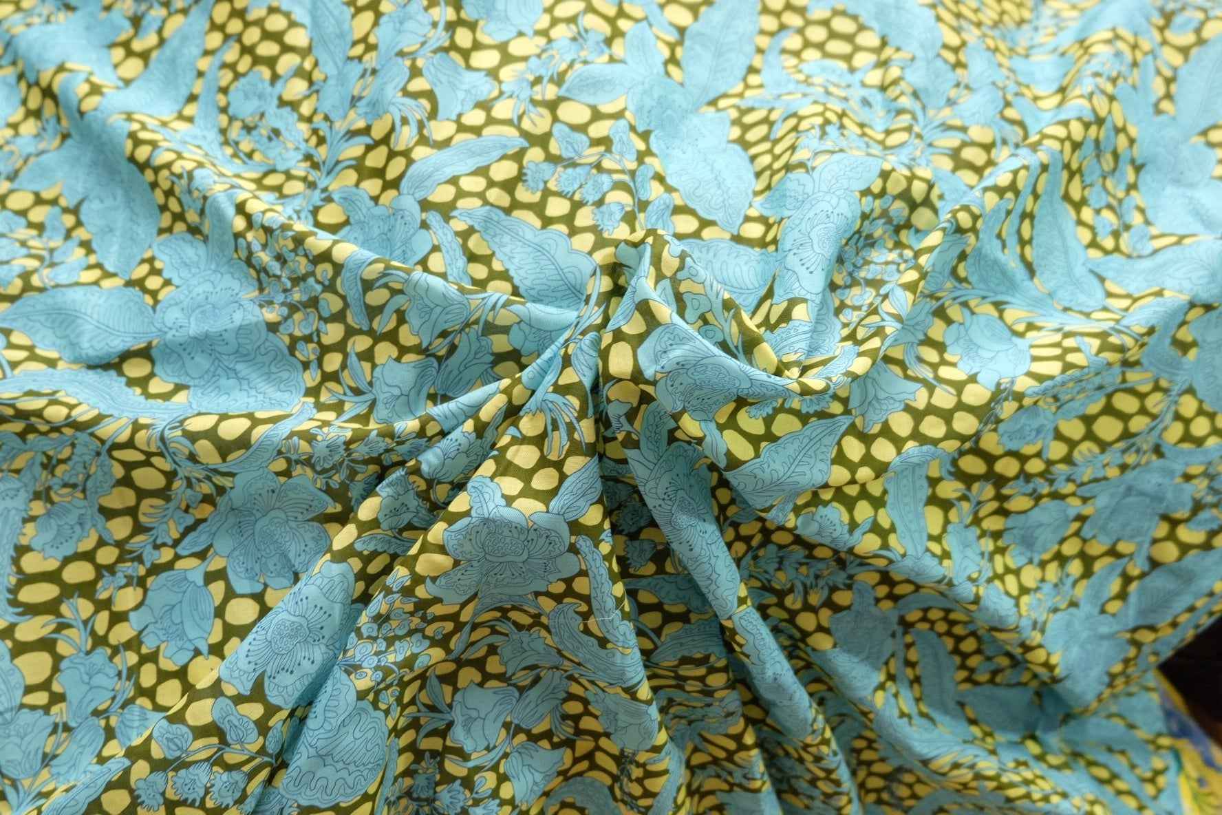 Statement Floral Cotton Lawn — 3.1 yd